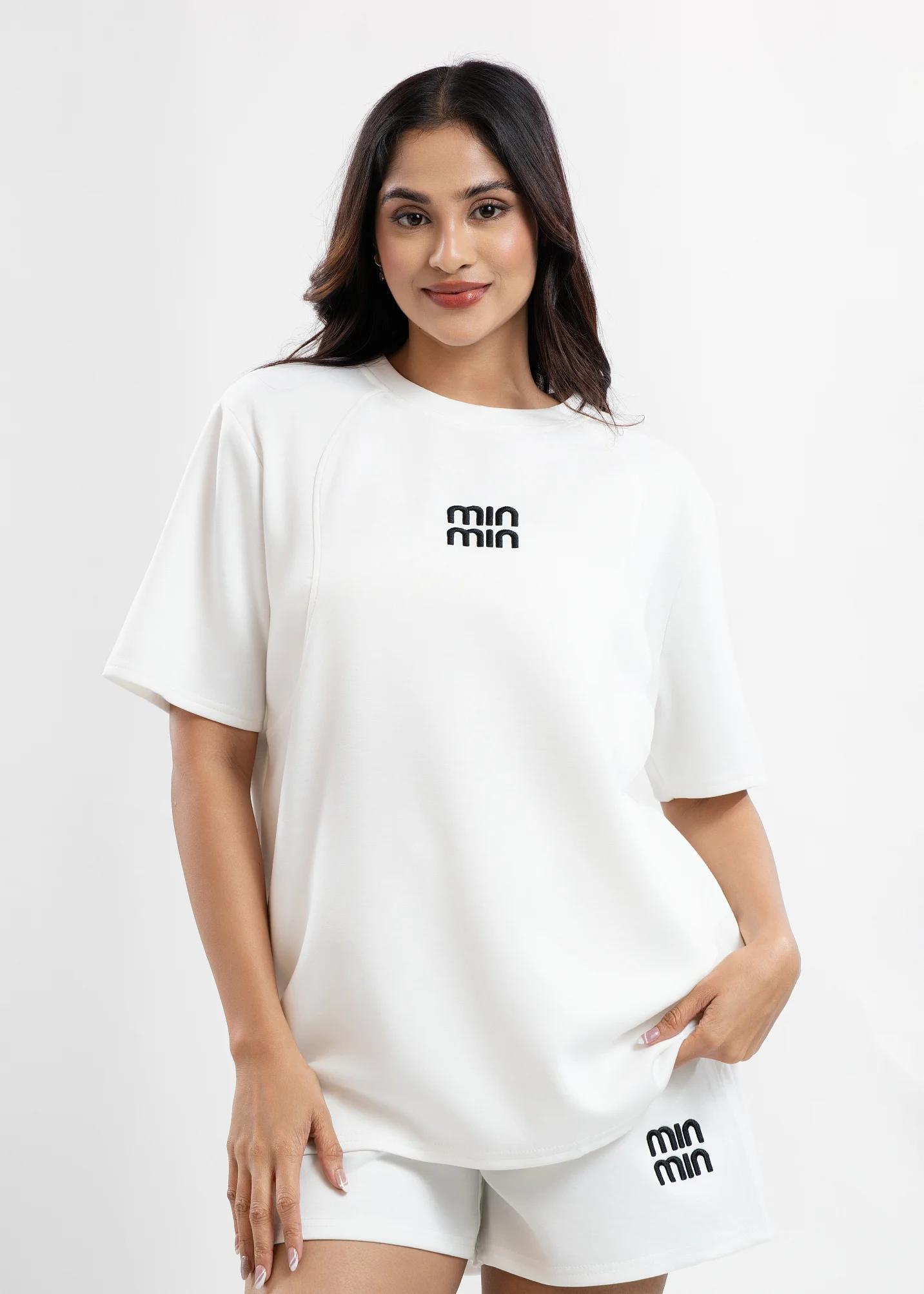 the-minimalist-logo-oversized-tee